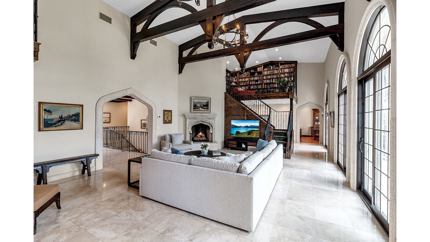 DE Listing image placeholder