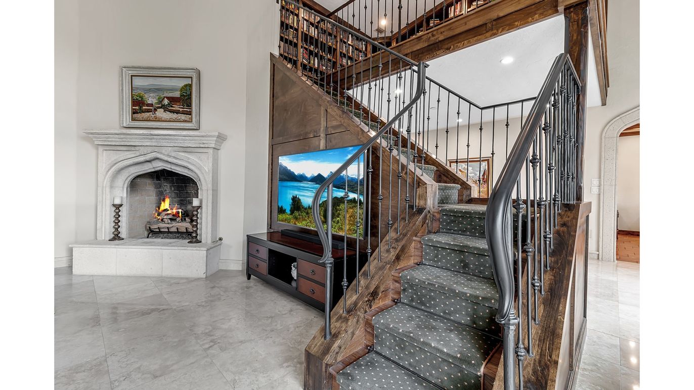 DE Listing image placeholder