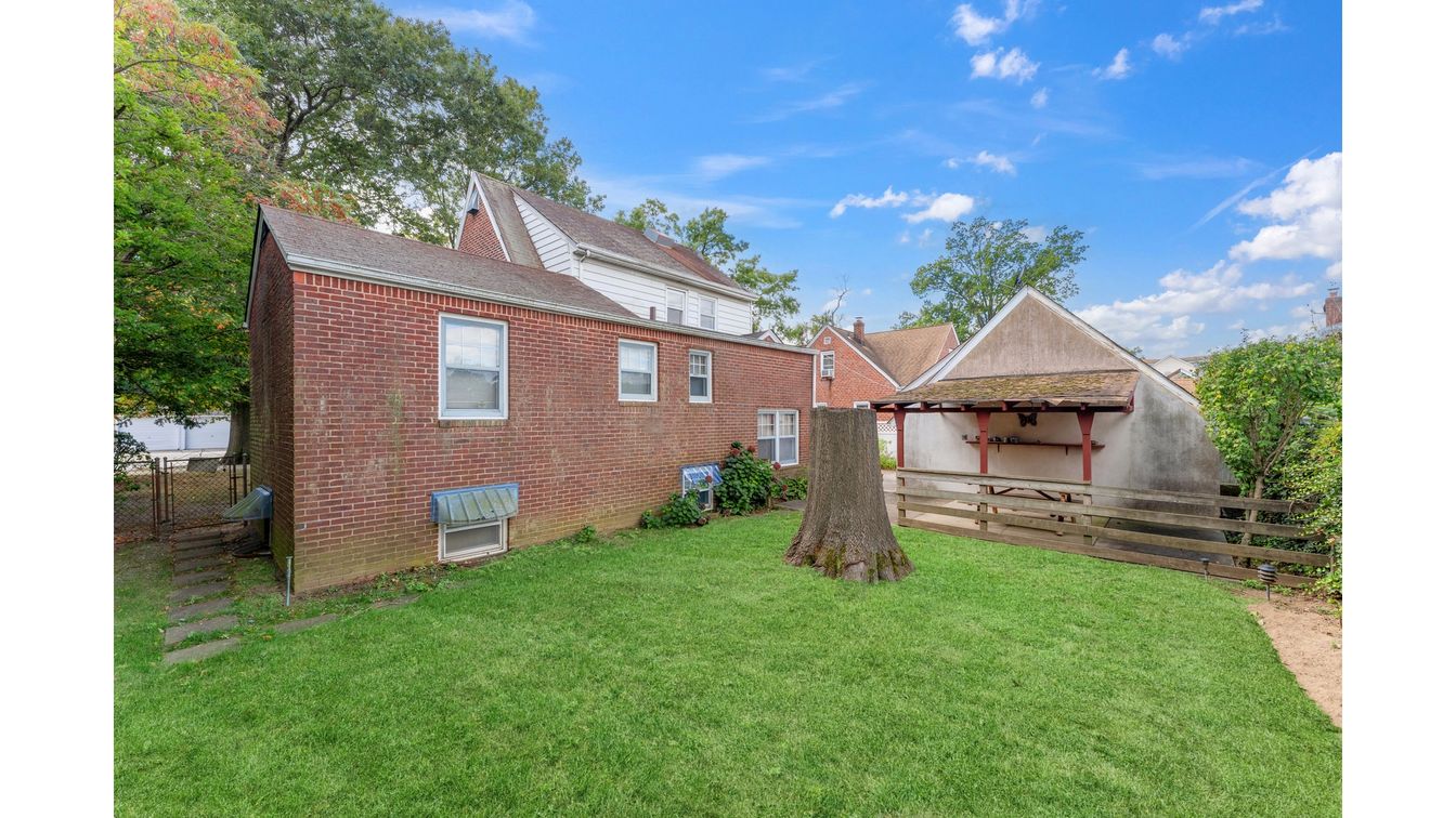 DE Listing image placeholder