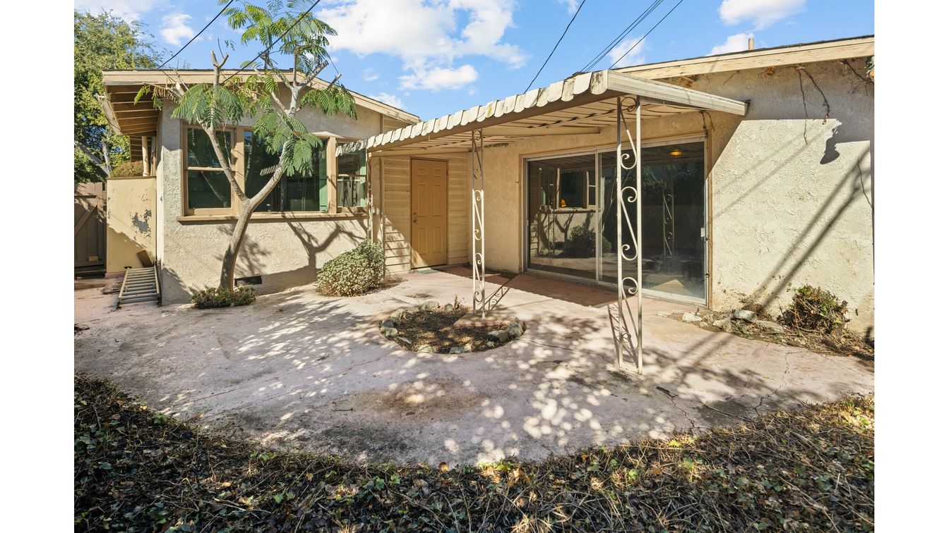 DE Listing image placeholder