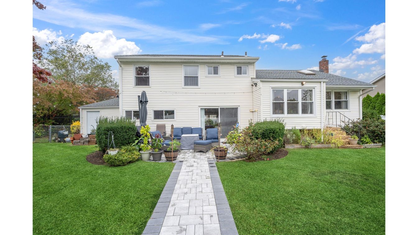 DE Listing image placeholder