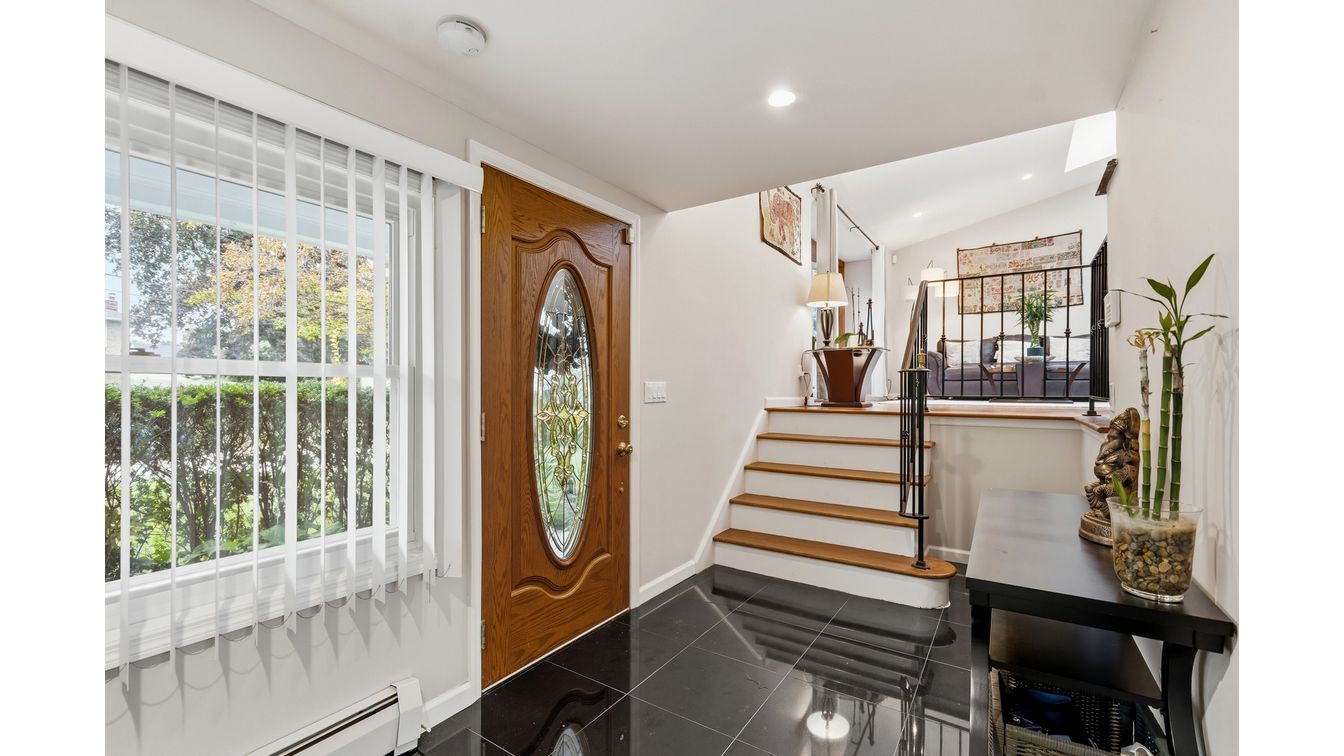 DE Listing image placeholder