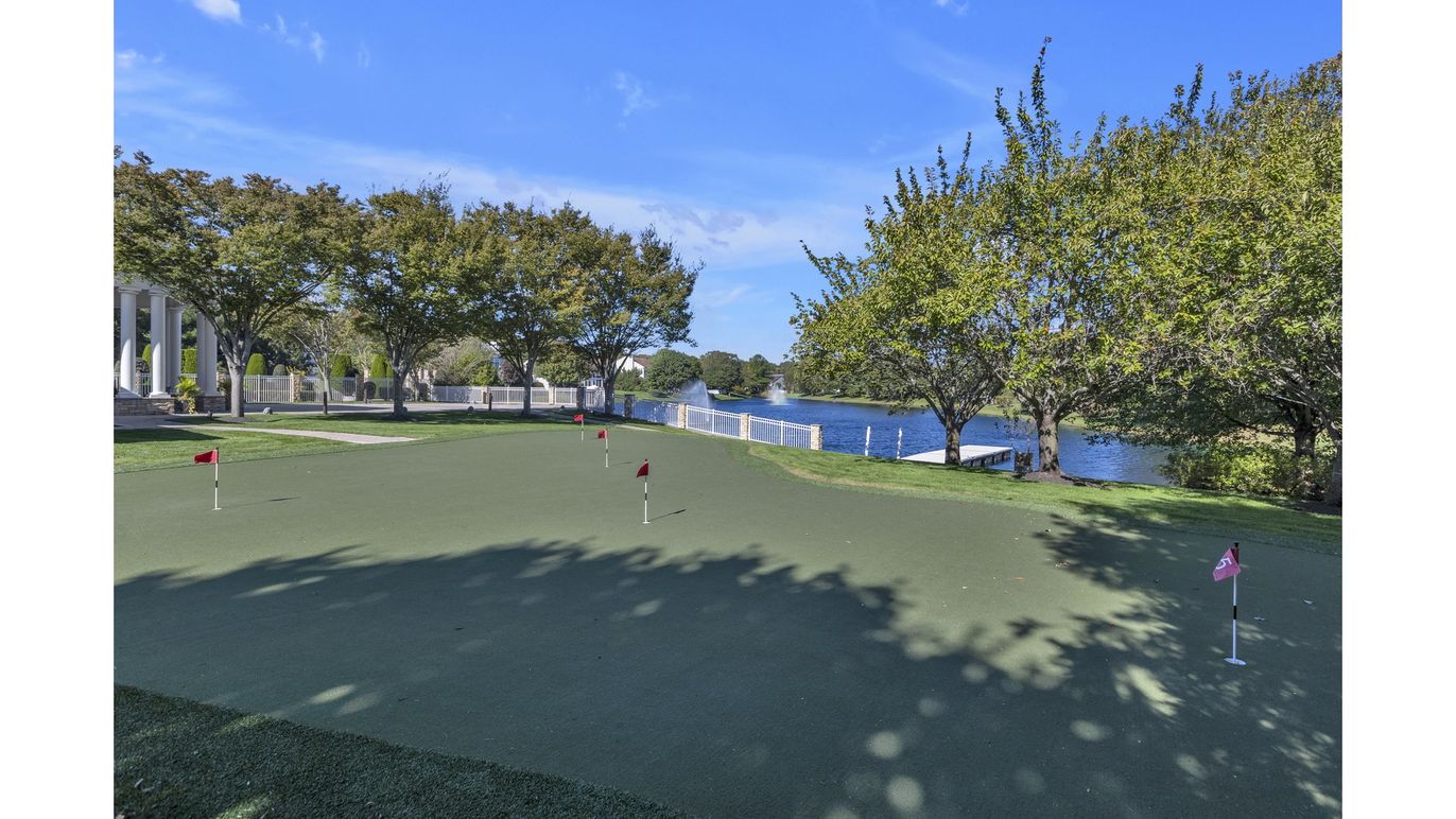 DE Listing image placeholder