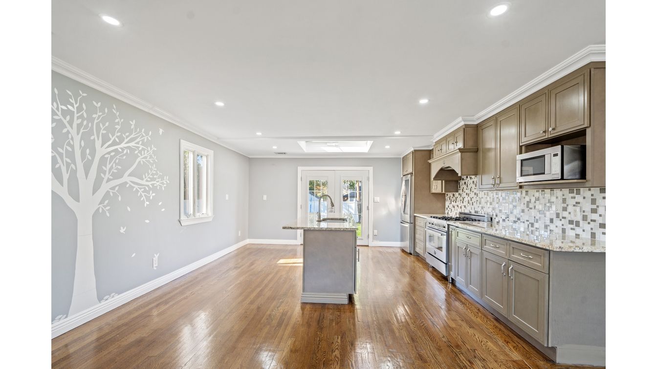 DE Listing image placeholder