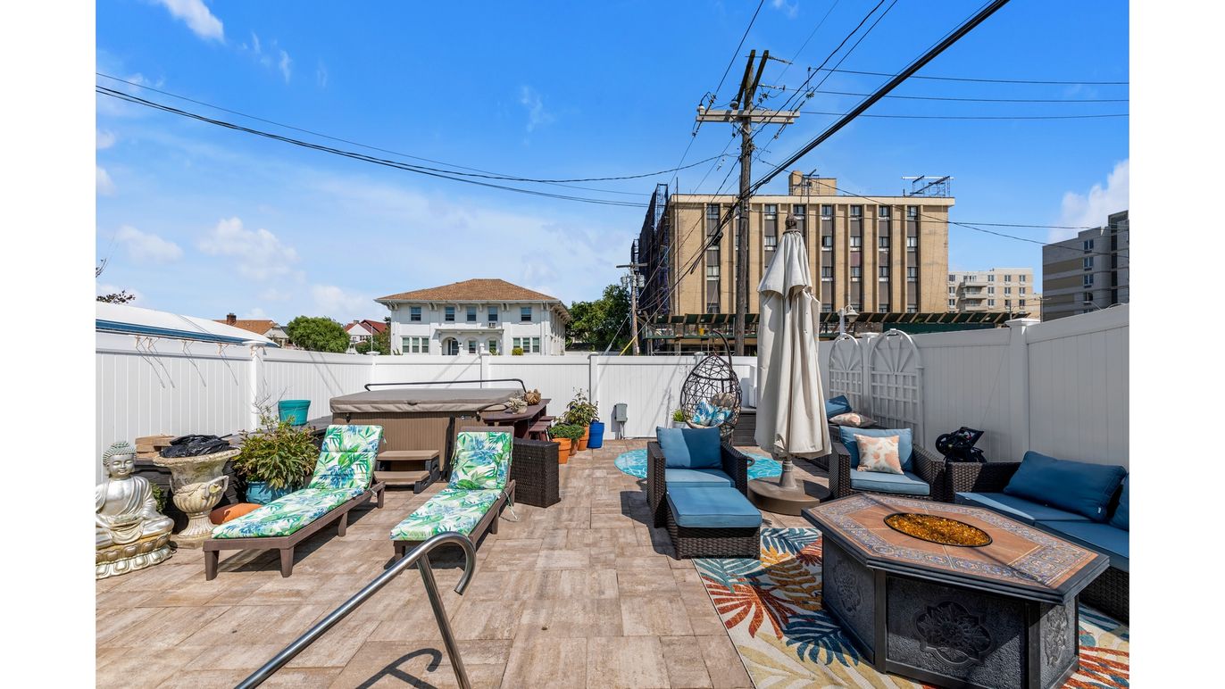 DE Listing image placeholder