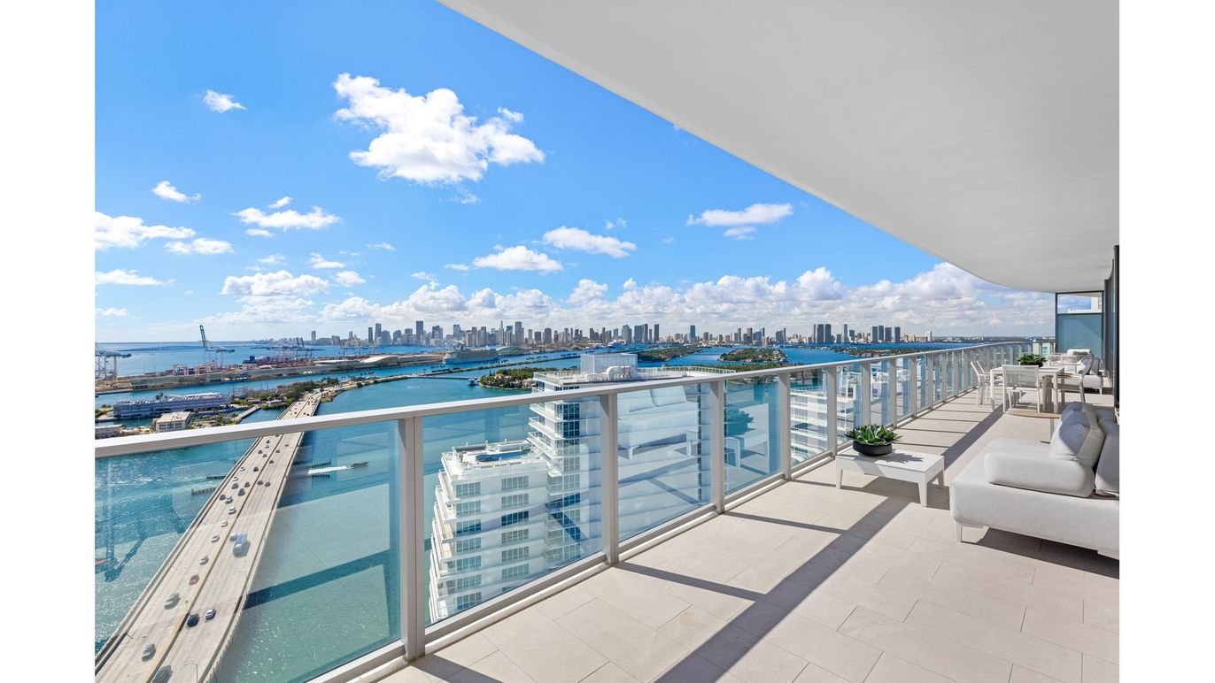 DE Listing image placeholder