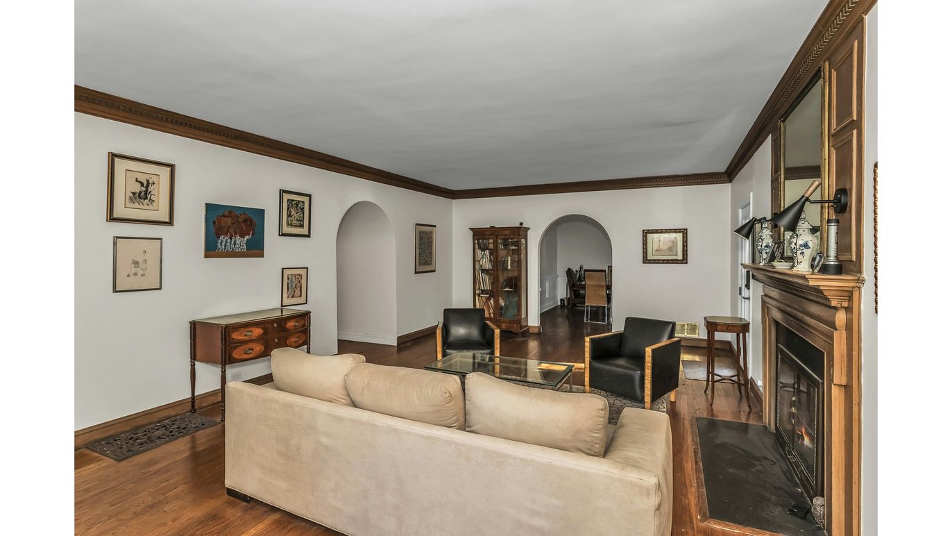 DE Listing image placeholder