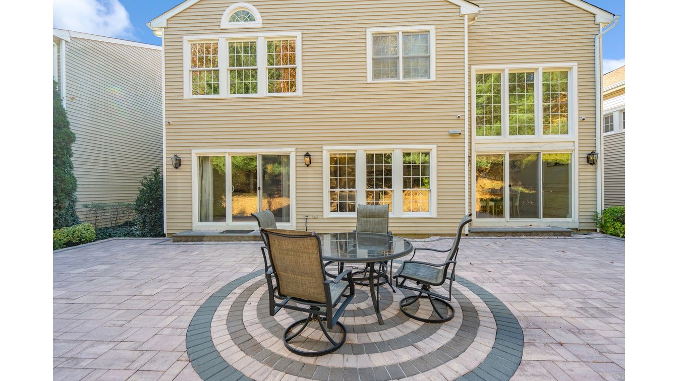 DE Listing image placeholder