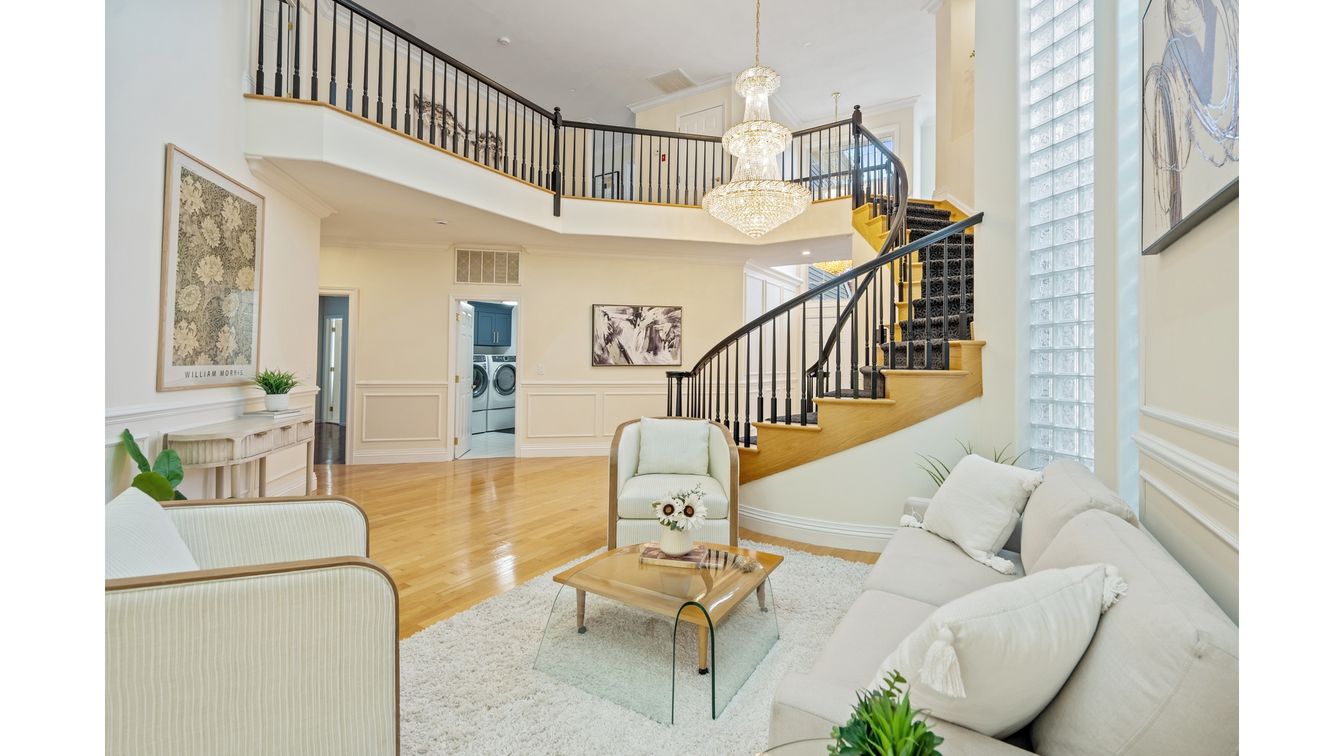 DE Listing image placeholder