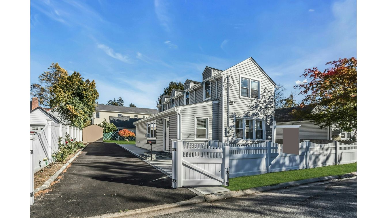 DE Listing image placeholder