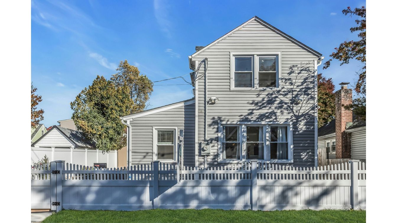 DE Listing image placeholder