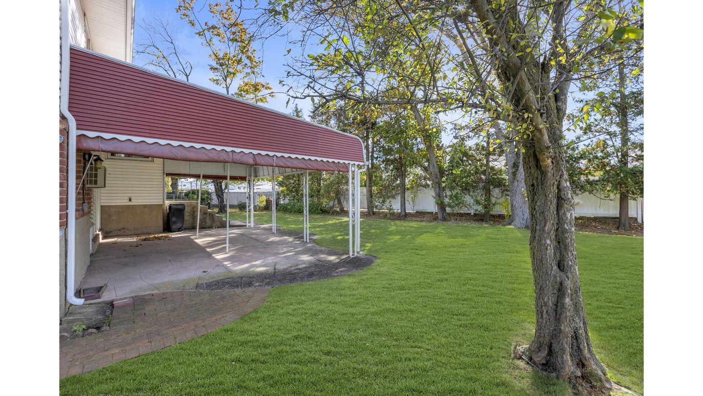 DE Listing image placeholder