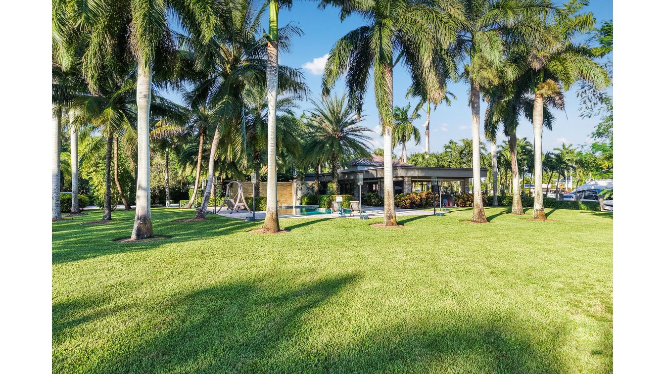 DE Listing image placeholder