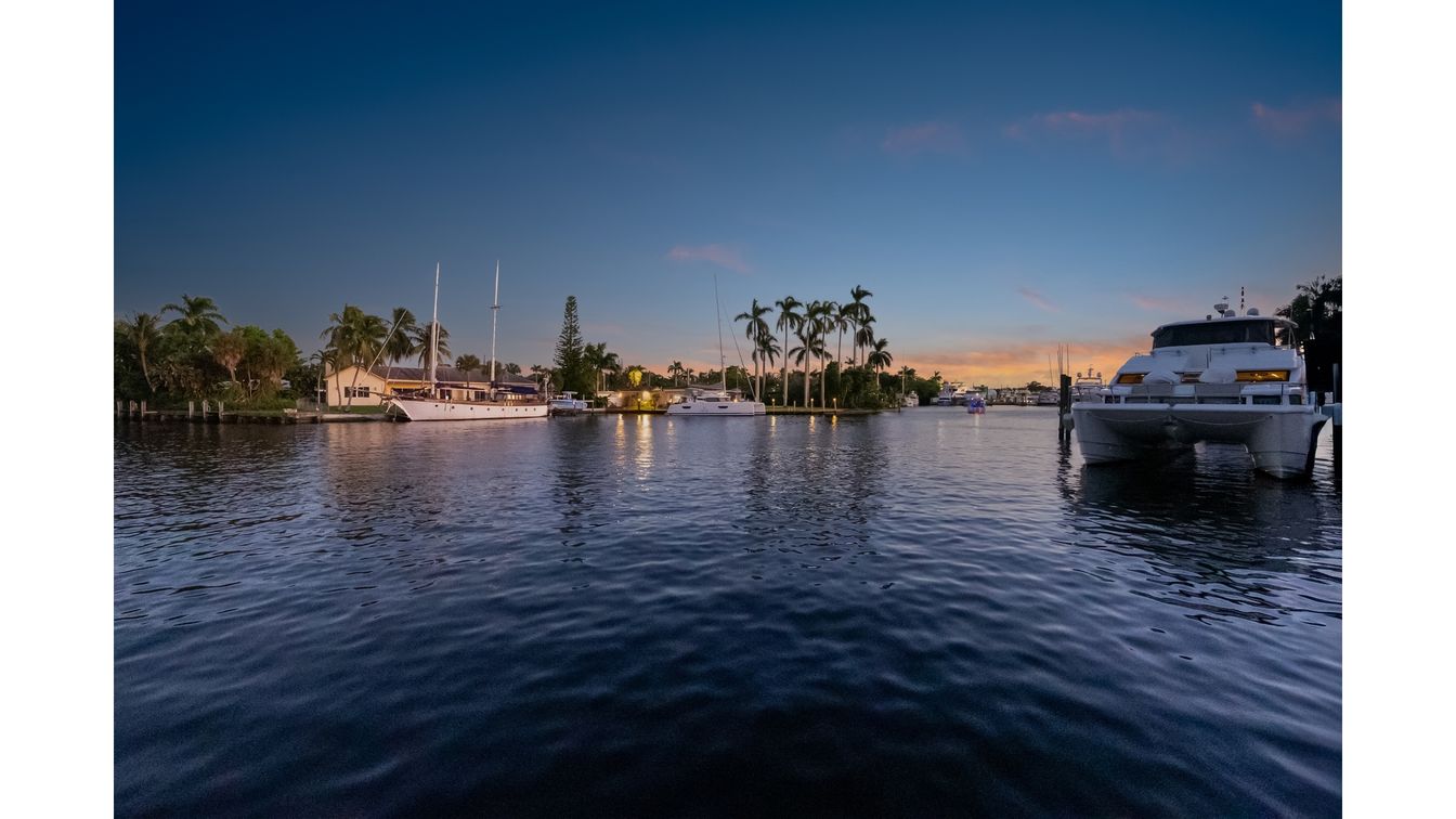 DE Listing image placeholder