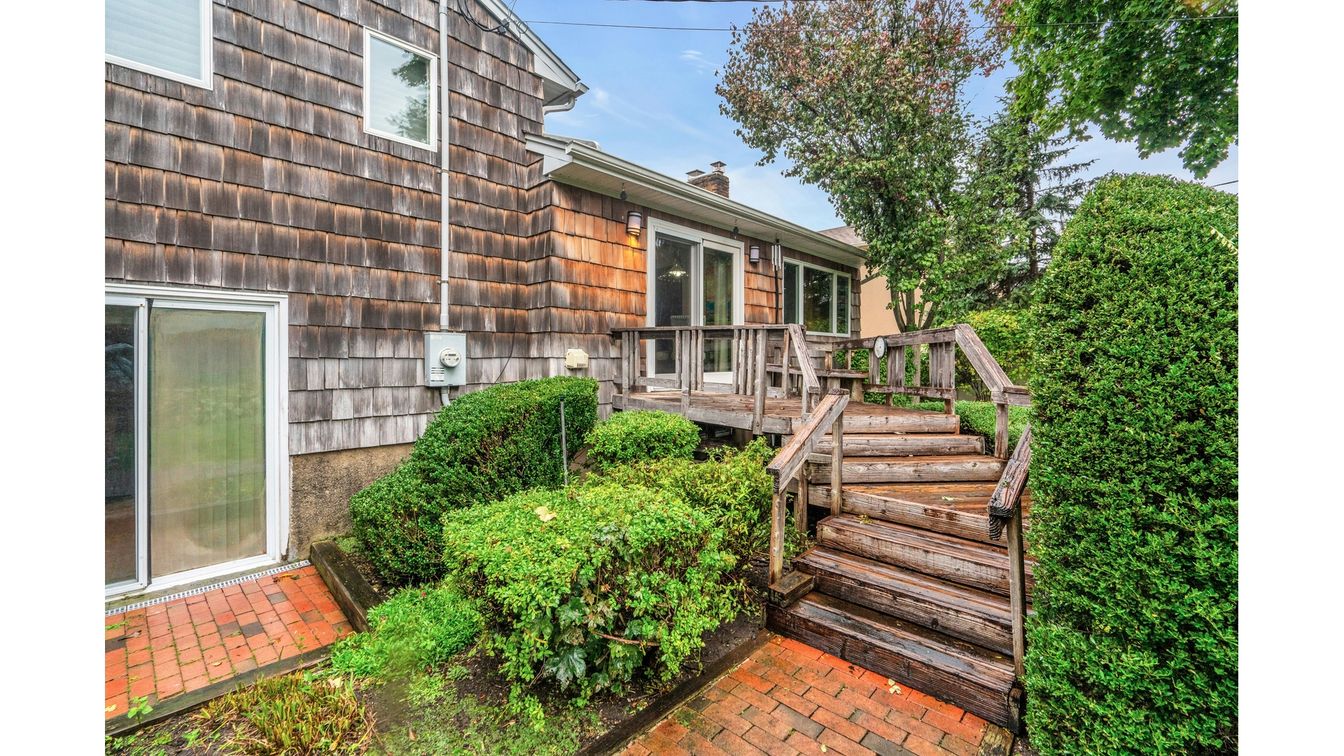 DE Listing image placeholder