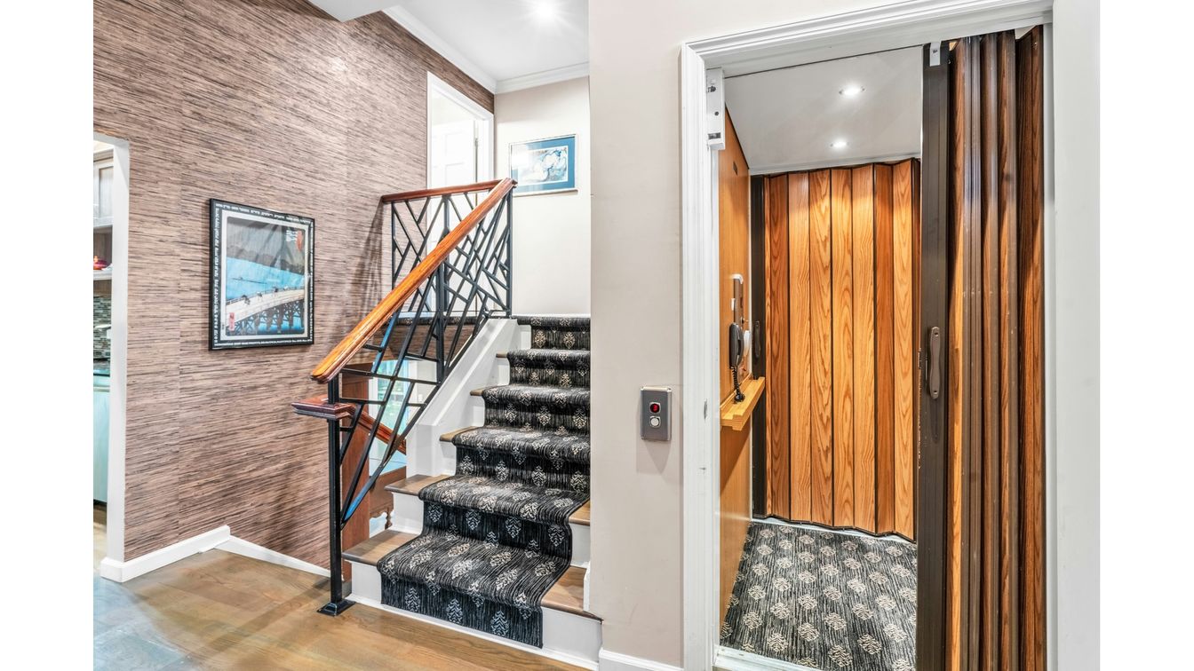 DE Listing image placeholder