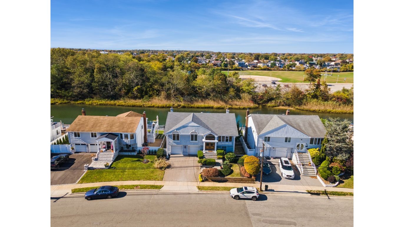 DE Listing image placeholder