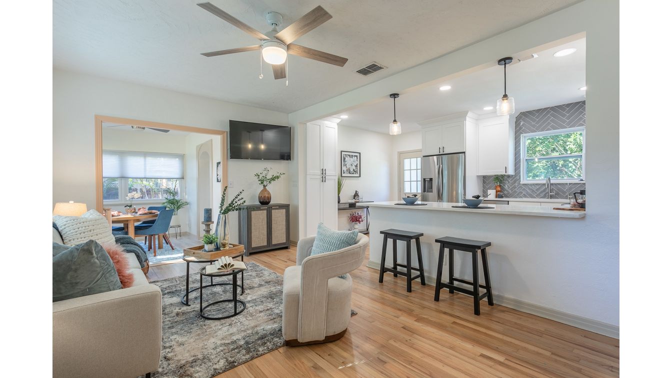 DE Listing image placeholder