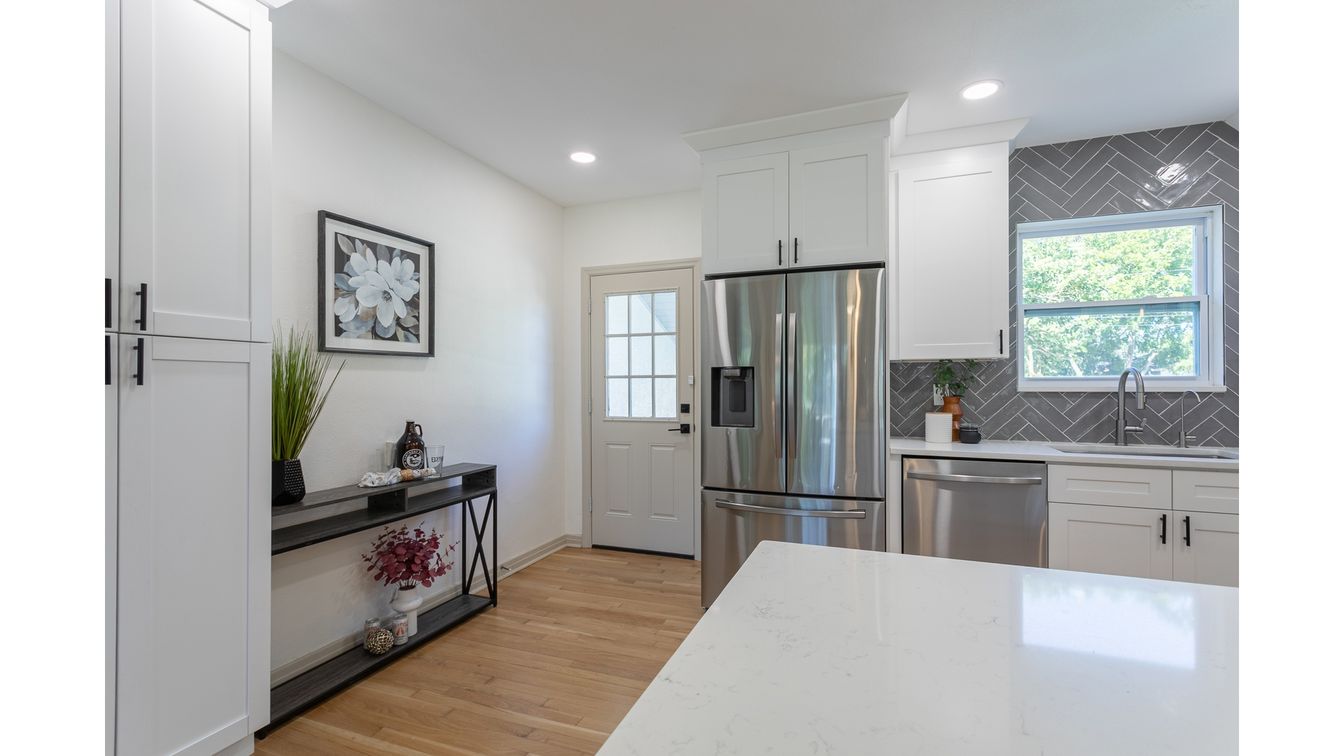 DE Listing image placeholder