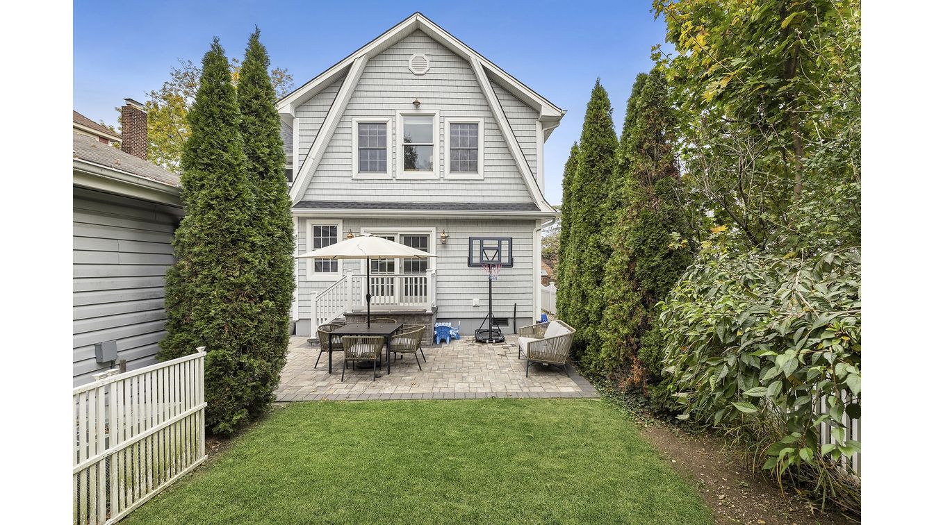 DE Listing image placeholder