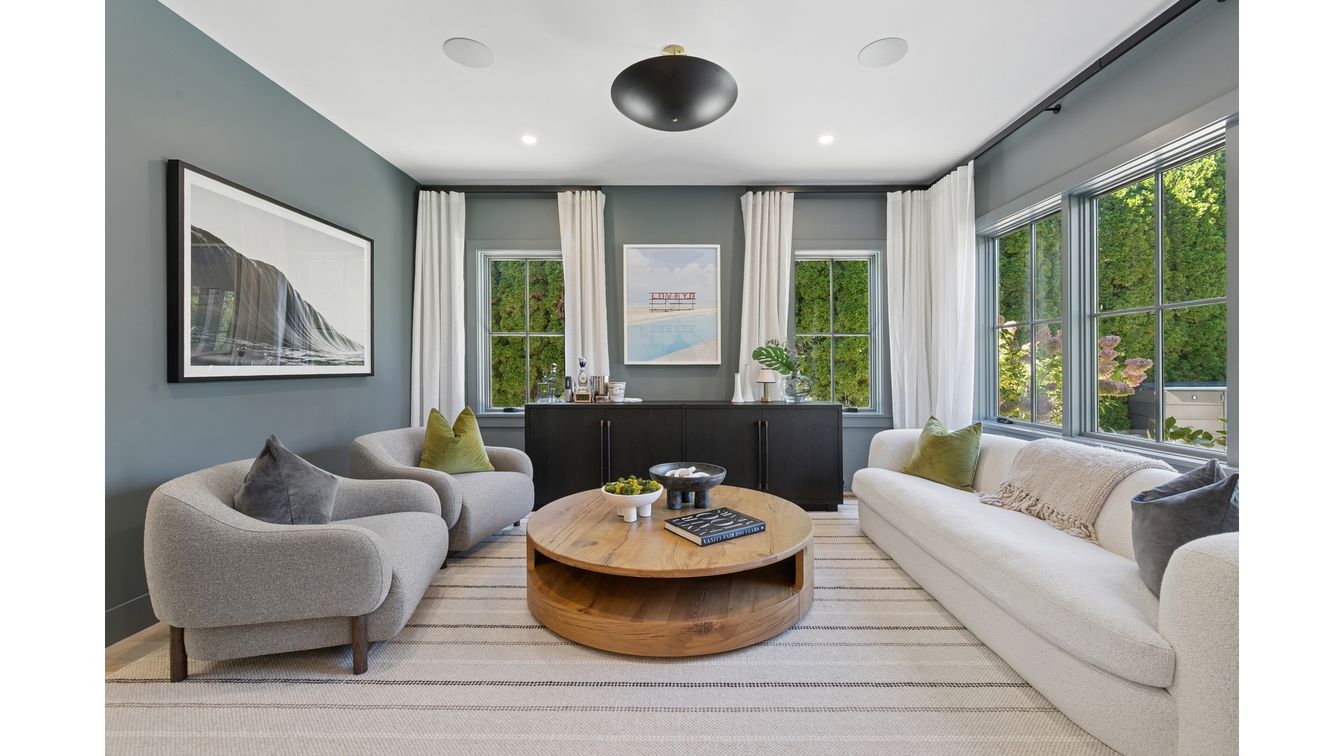 Interior, Living room, Recessed Lighting, Wood Texture Flooring