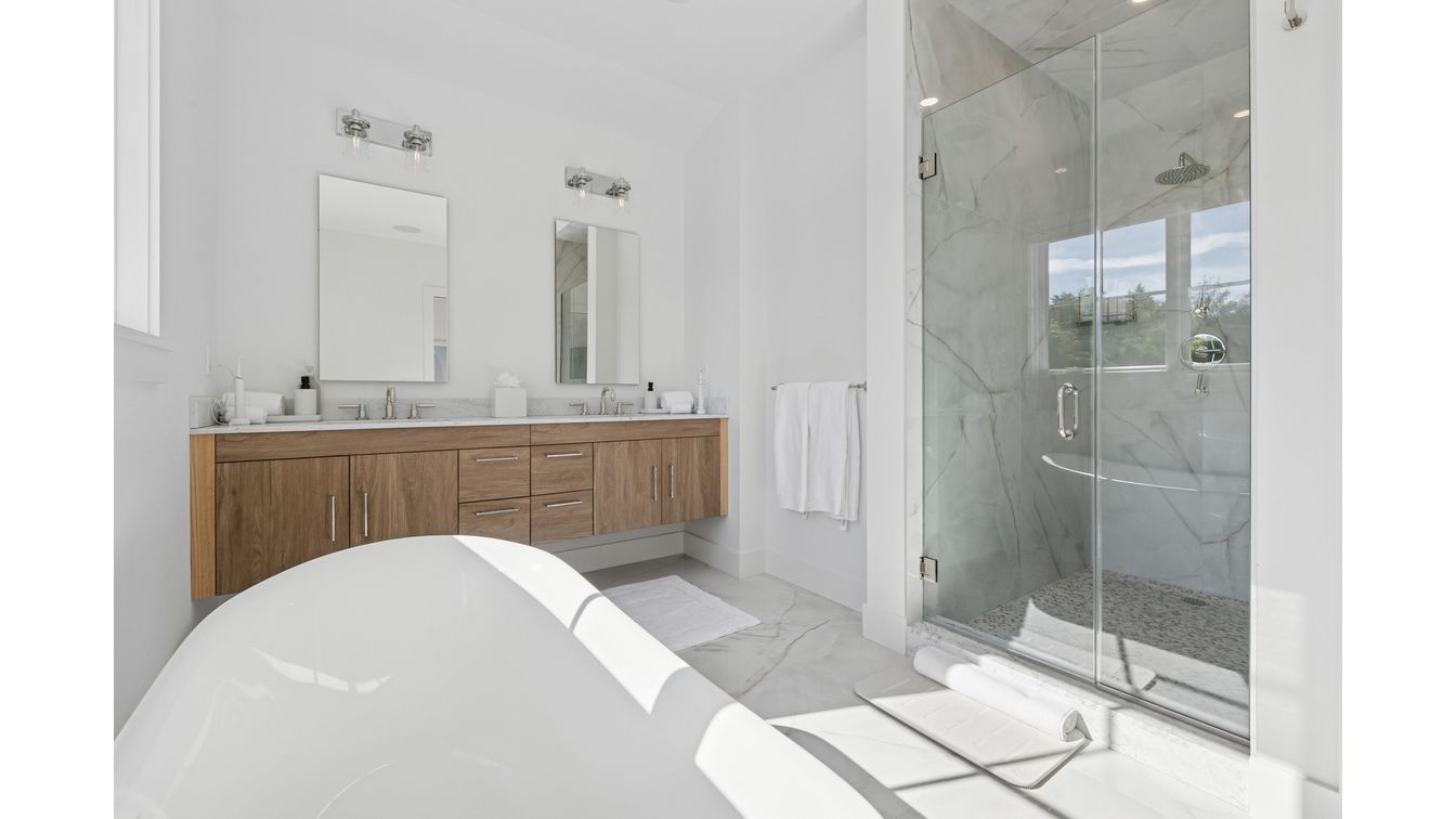 Bathroom, Dual Sink Vanities, Free Standing Baths, Glass Shower, Interior, Marble, Marble Walls, Recessed Lighting