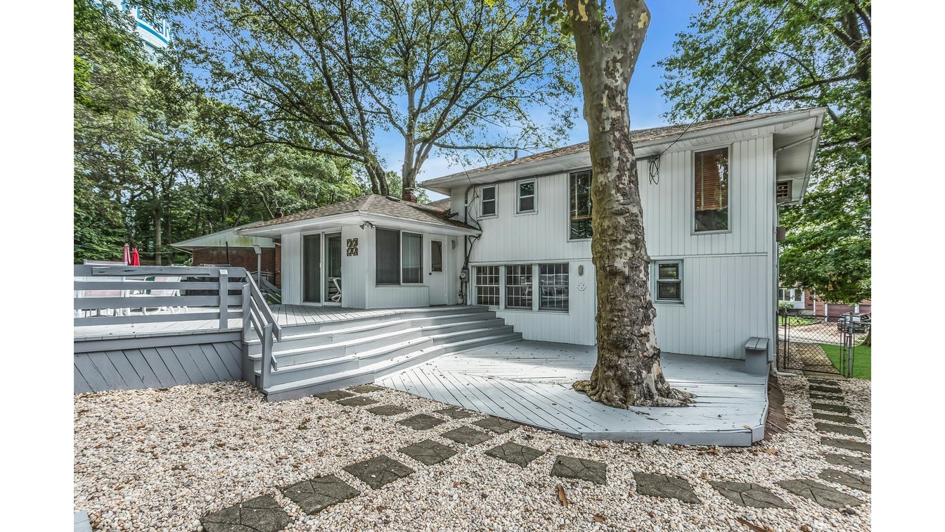 DE Listing image placeholder