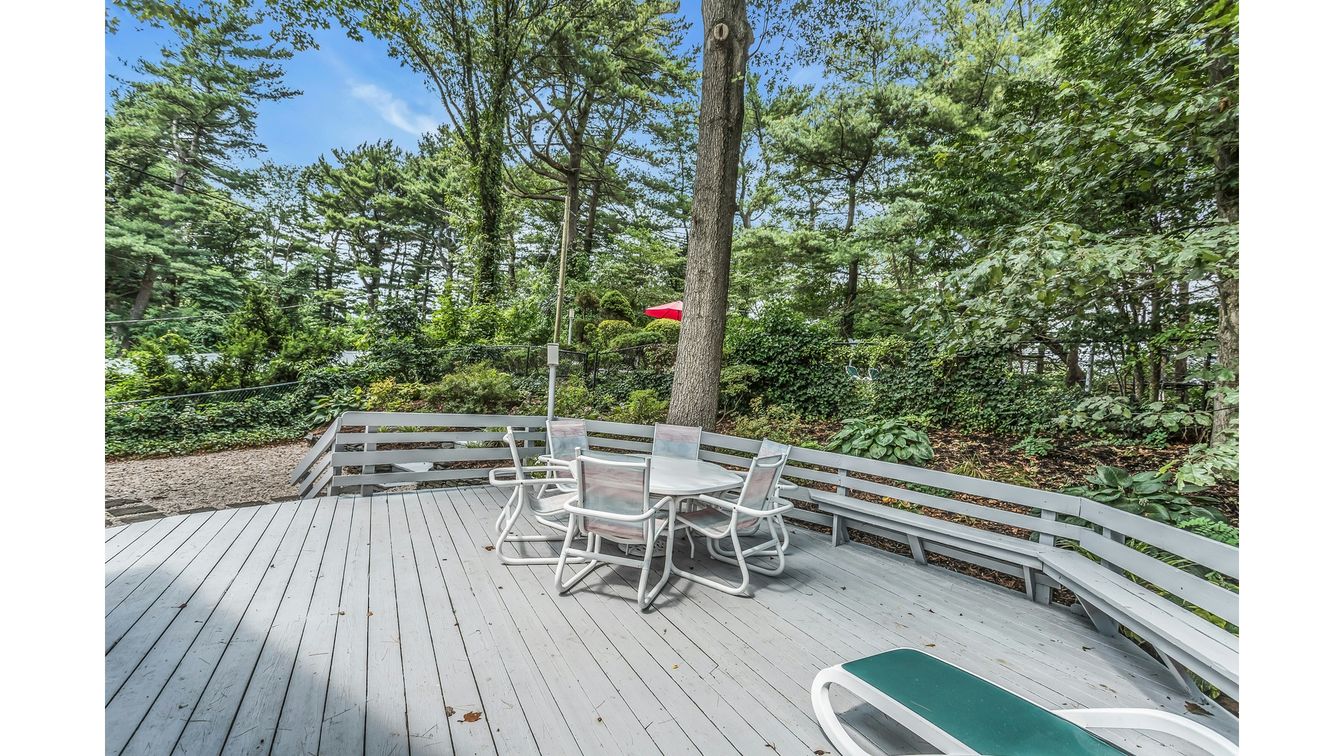 DE Listing image placeholder