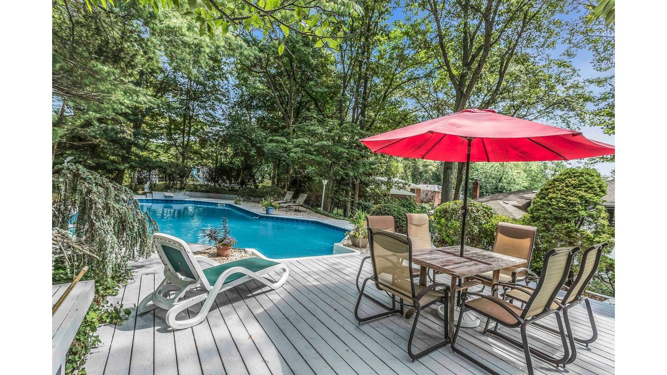 DE Listing image placeholder