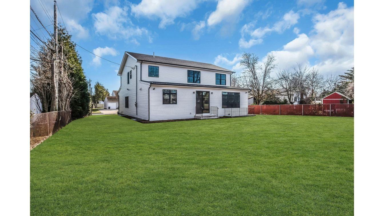 DE Listing image placeholder