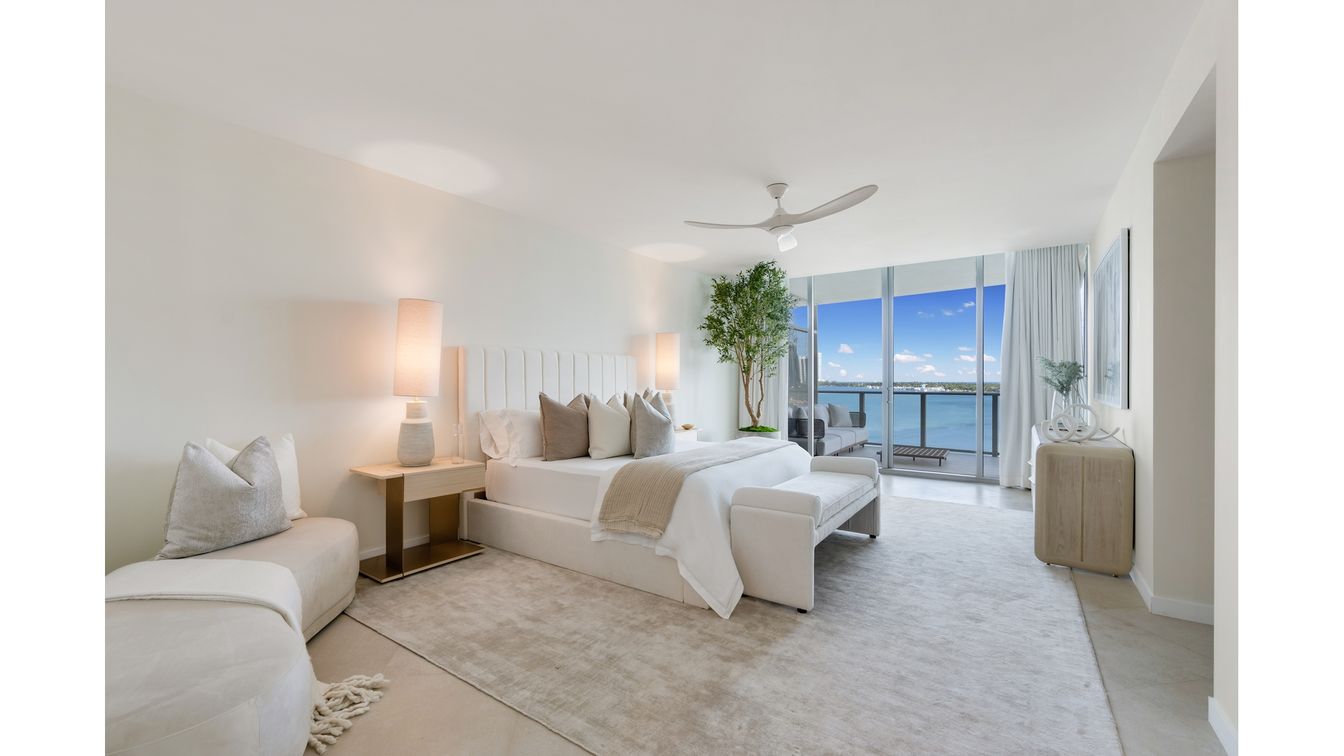 Bedroom, Interior, Water