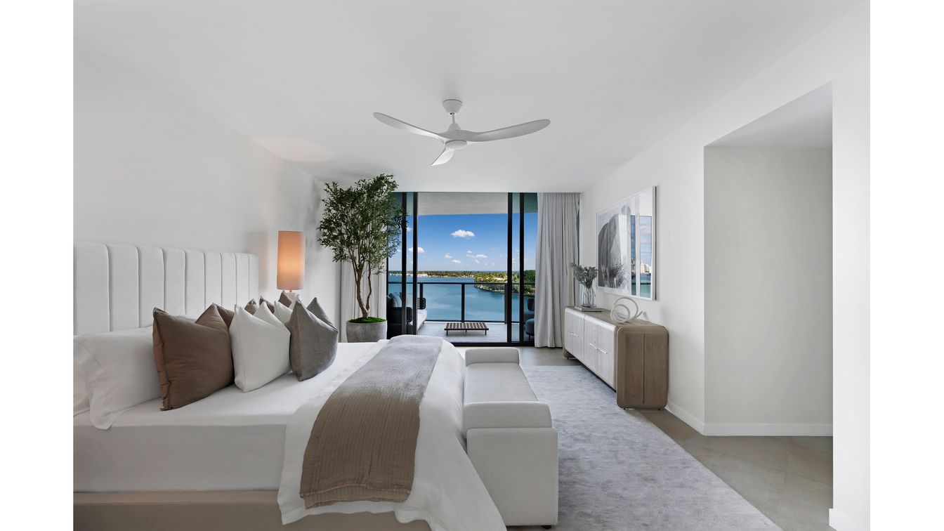 Bedroom, Interior, Water