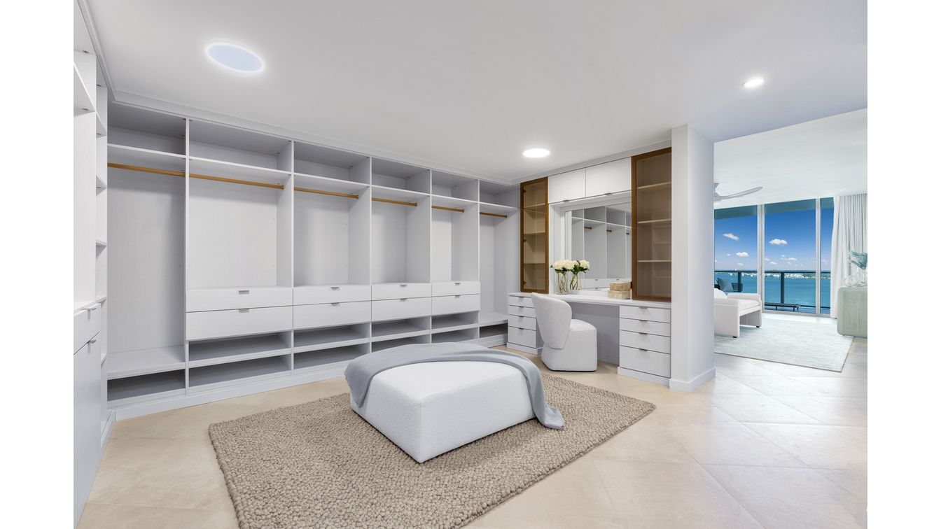 Interior, Recessed Lighting, Walk-in Closets, Water