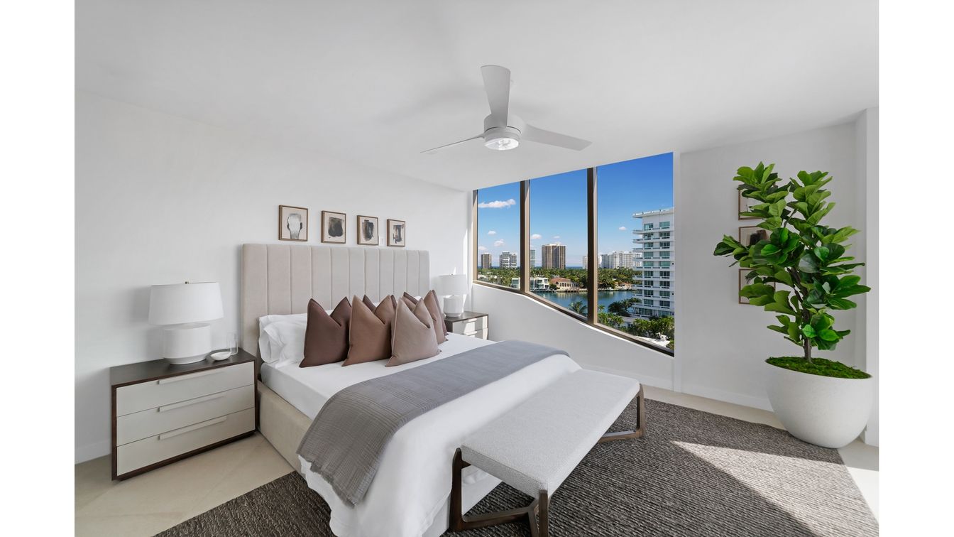 Bedroom, Interior, Water