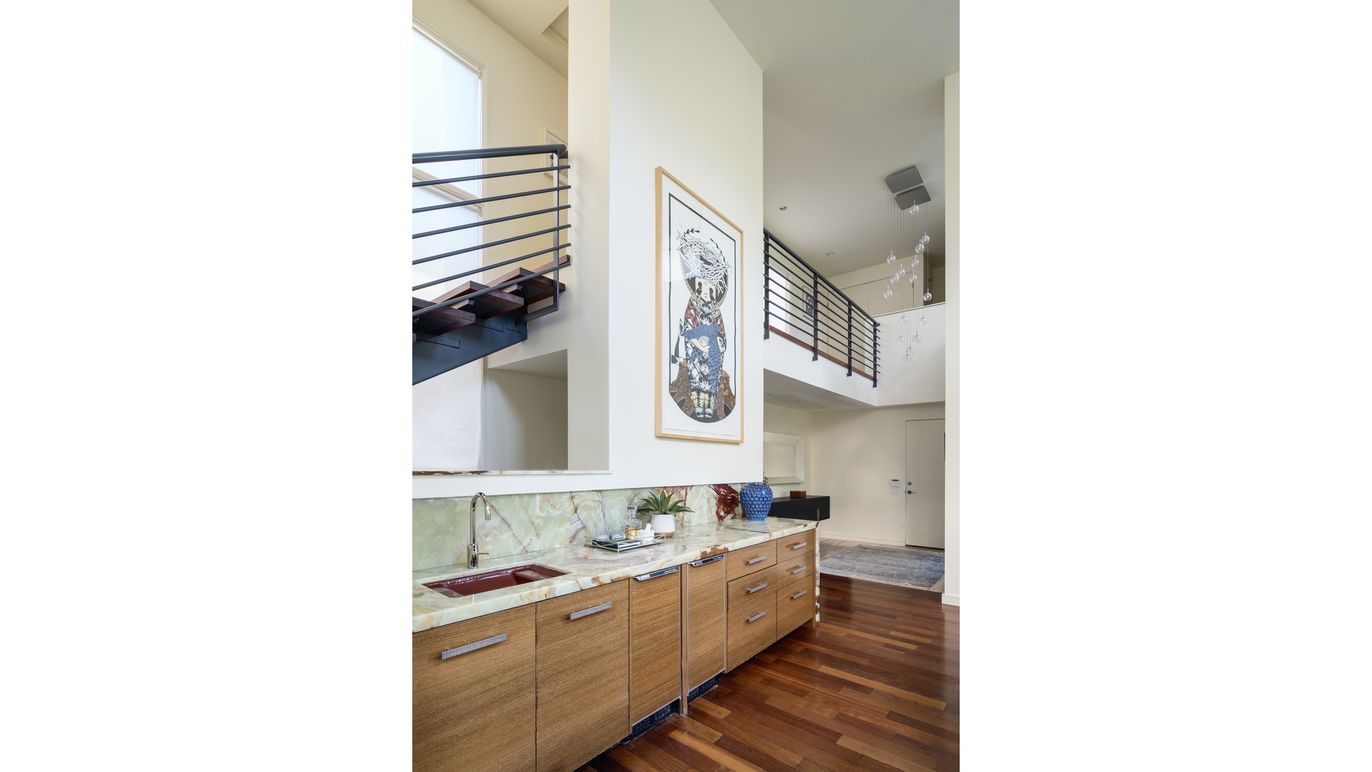 Bathroom, Interior, Recessed Lighting, Wood Texture Flooring