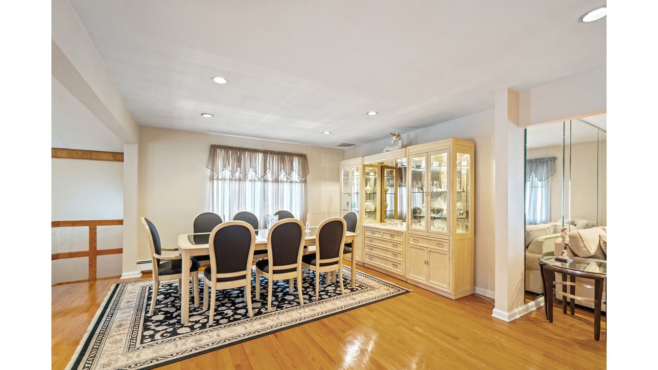 Dining room, Interior, Recessed Lighting, Wood Texture Flooring