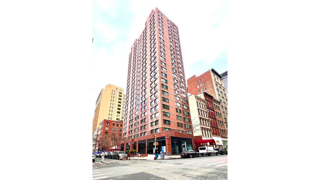 Exterior, Facade, Condo Building