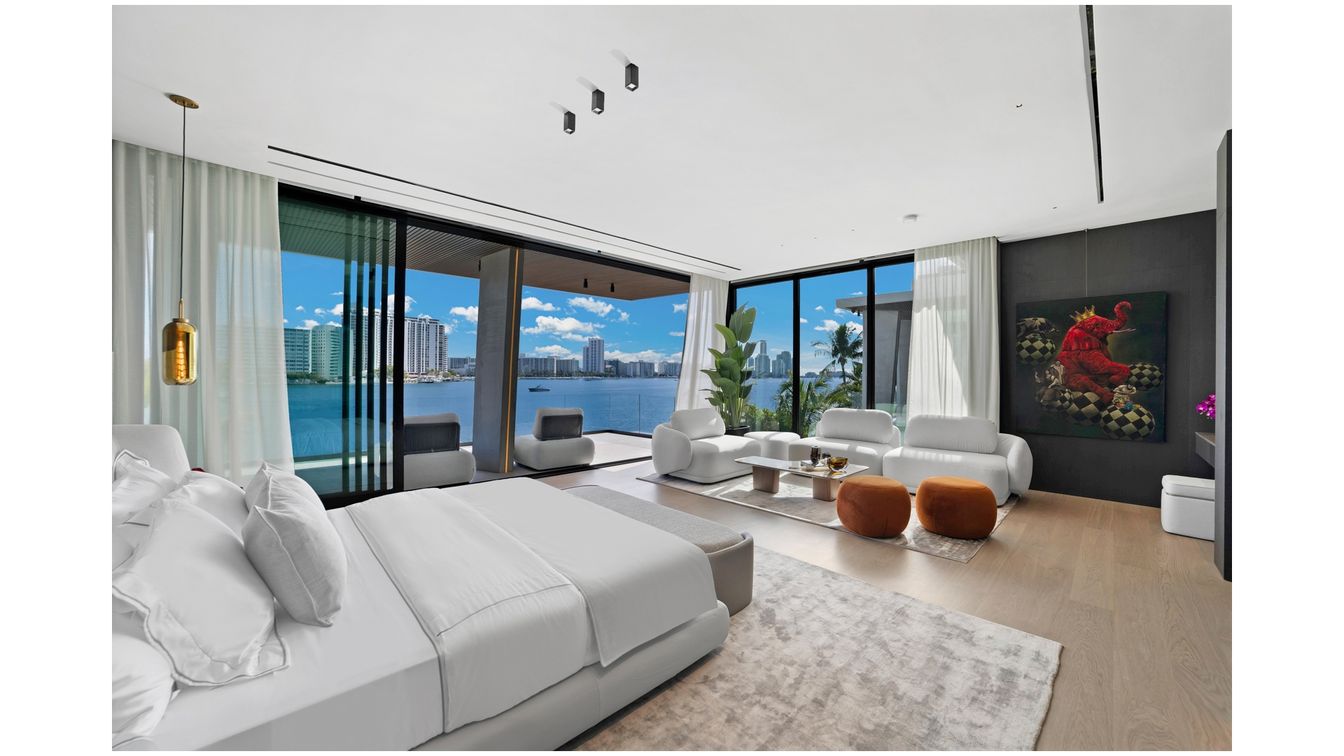 Bedroom, Interior, Living room, Pendant Lights, Water, Wood Texture Flooring