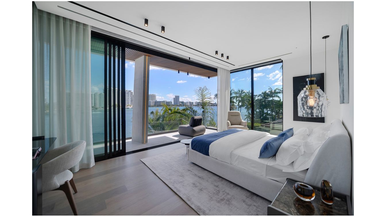 Bedroom, Interior, Pendant Lights, Water, Wood Texture Flooring
