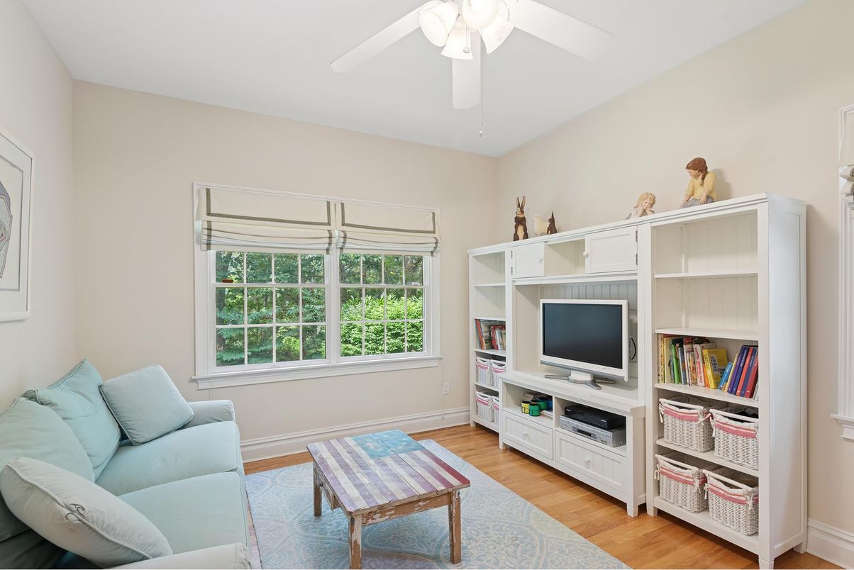 DE Listing image placeholder