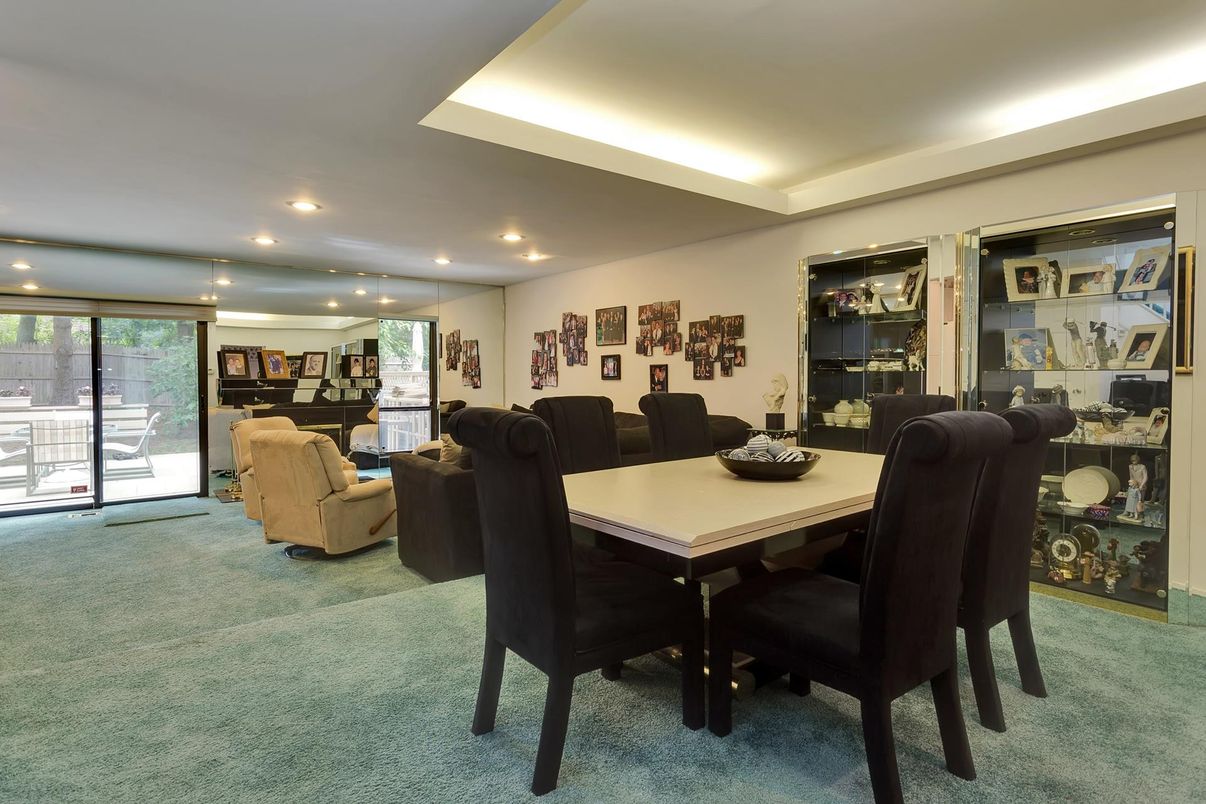 DE Listing image placeholder