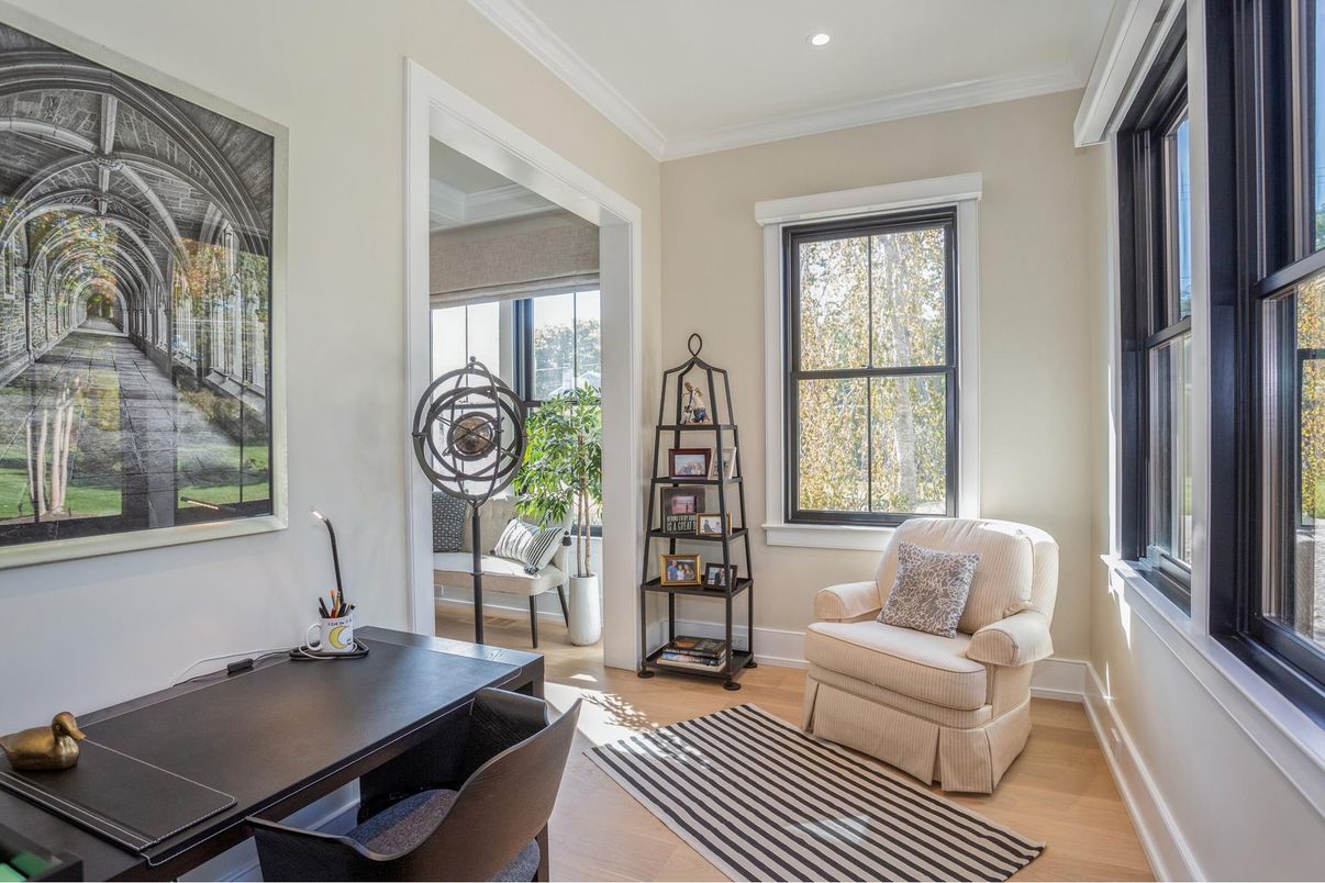 Home Office, Interior, Recessed Lighting, Wood Texture Flooring