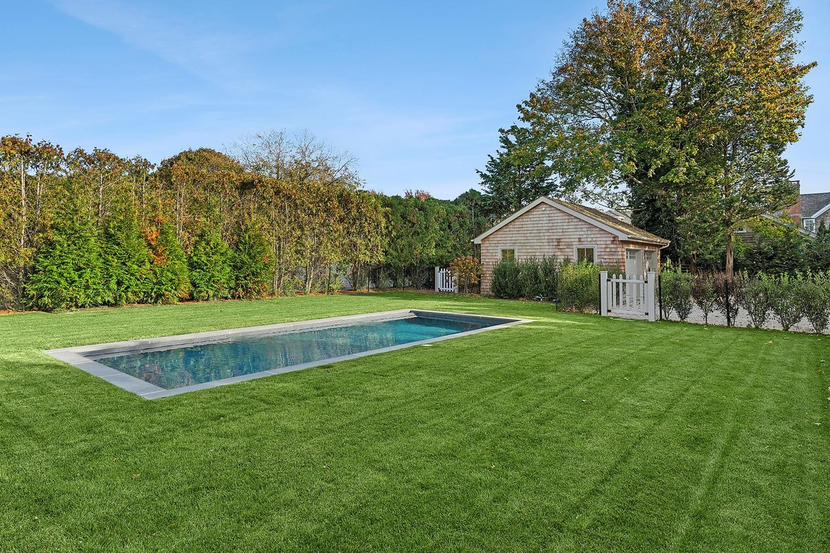 Backyard, Exterior, Pool