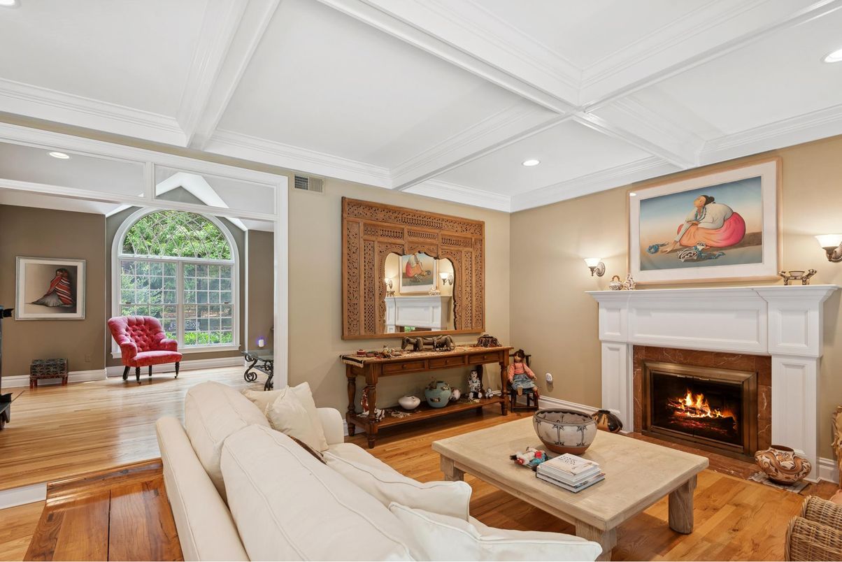 DE Listing image placeholder