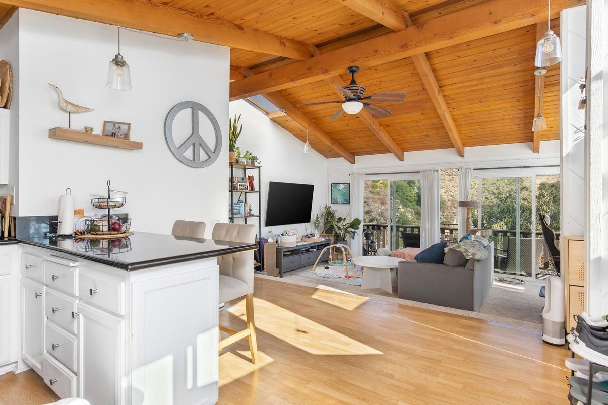 Interior, Living room, Pendant Lights, Wooden Beams, Wooden Ceilings, Wood Texture Flooring
