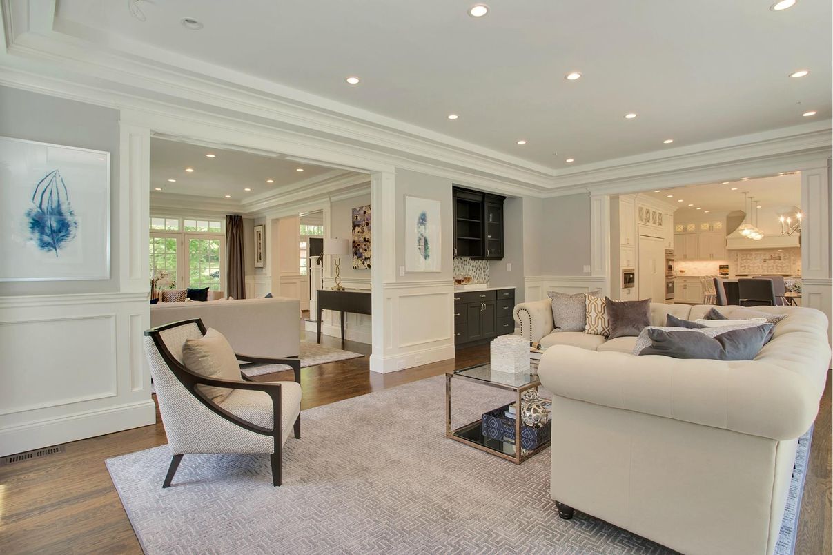 DE Listing image placeholder