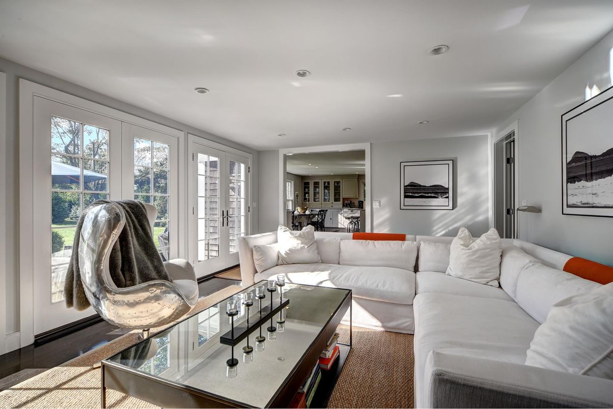 Dining room, Interior, Living room, Recessed Lighting