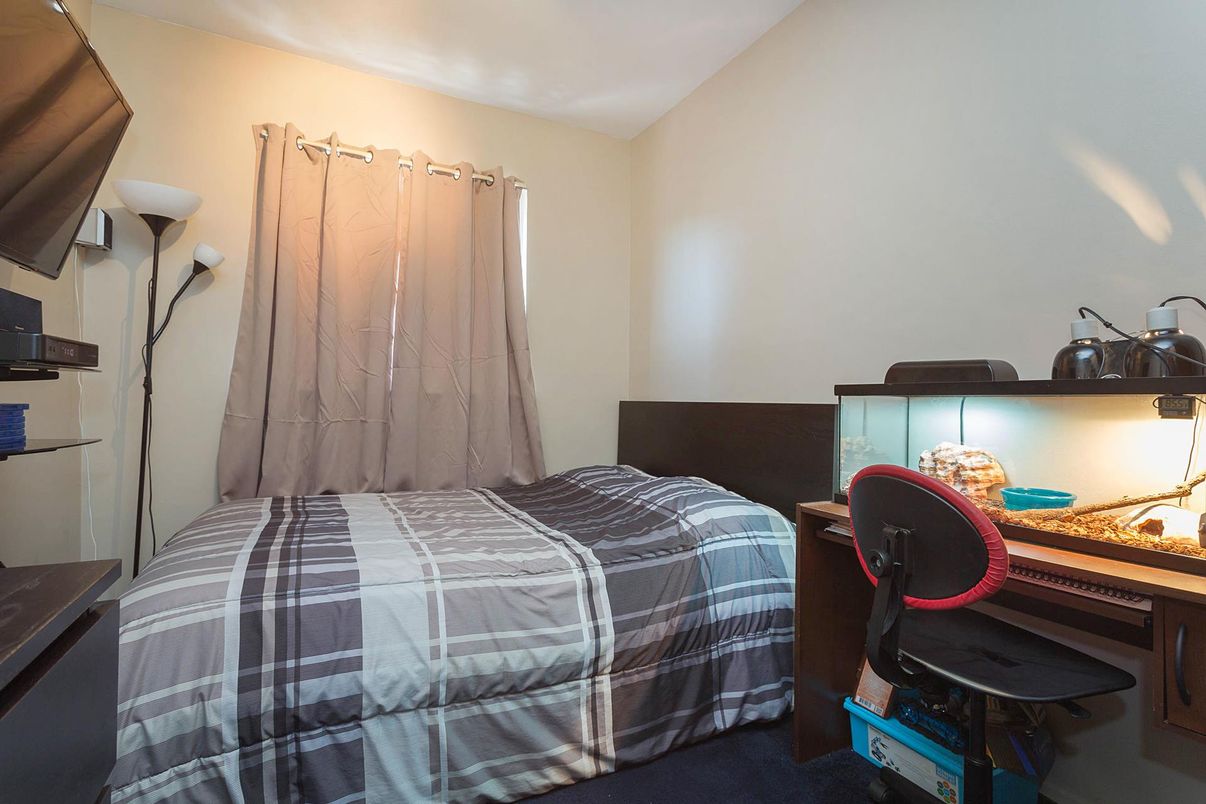 DE Listing image placeholder