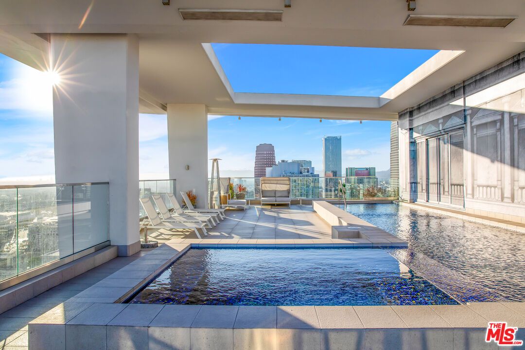 Water, Exterior, Pool, Other