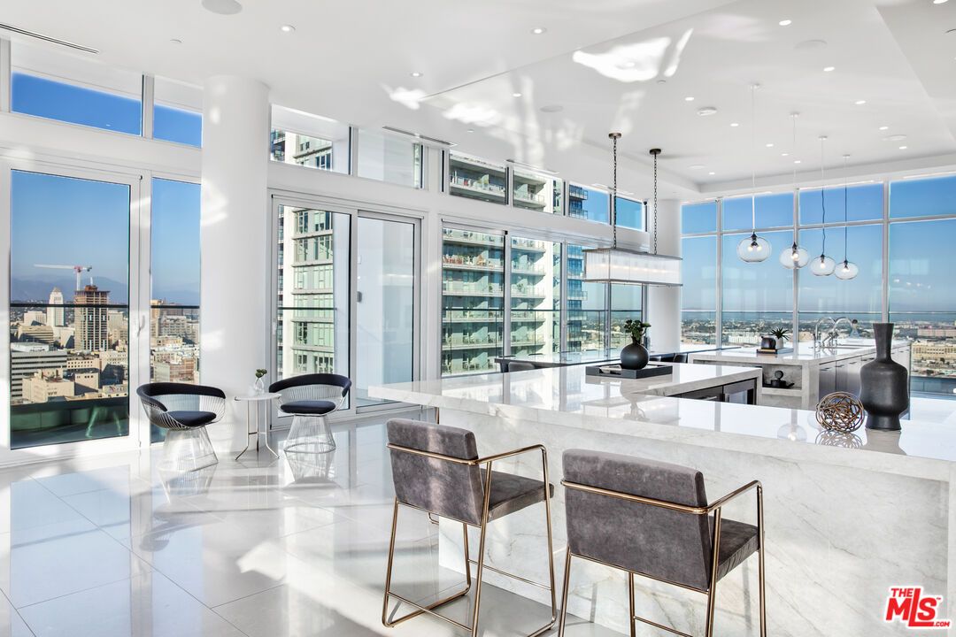 Interior, Pendant Lights, Recessed Lighting, Water